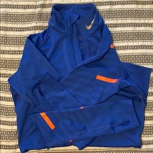 Nike pullover